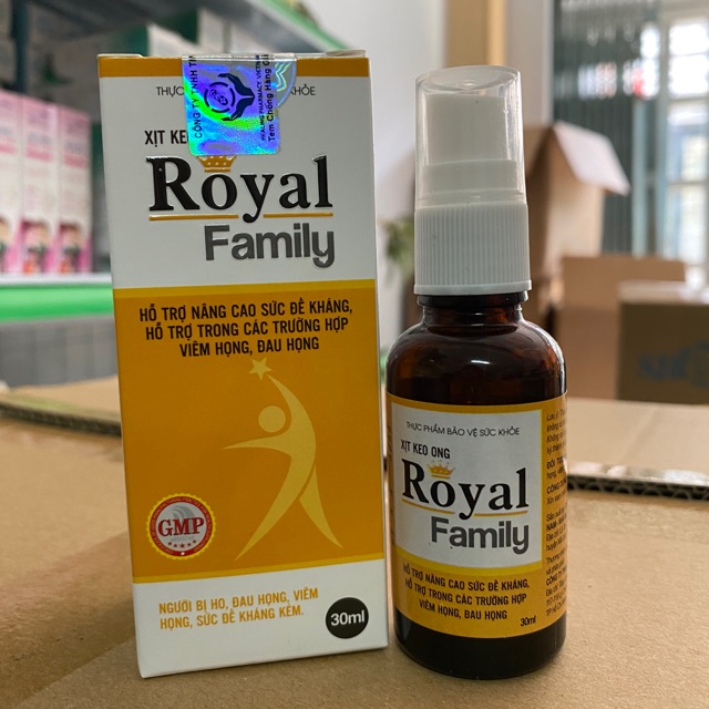 Xịt Keo Ong ROYAL FAMILY (30 ml) Hỗ trợ trường hợp đau họng, viêm họng