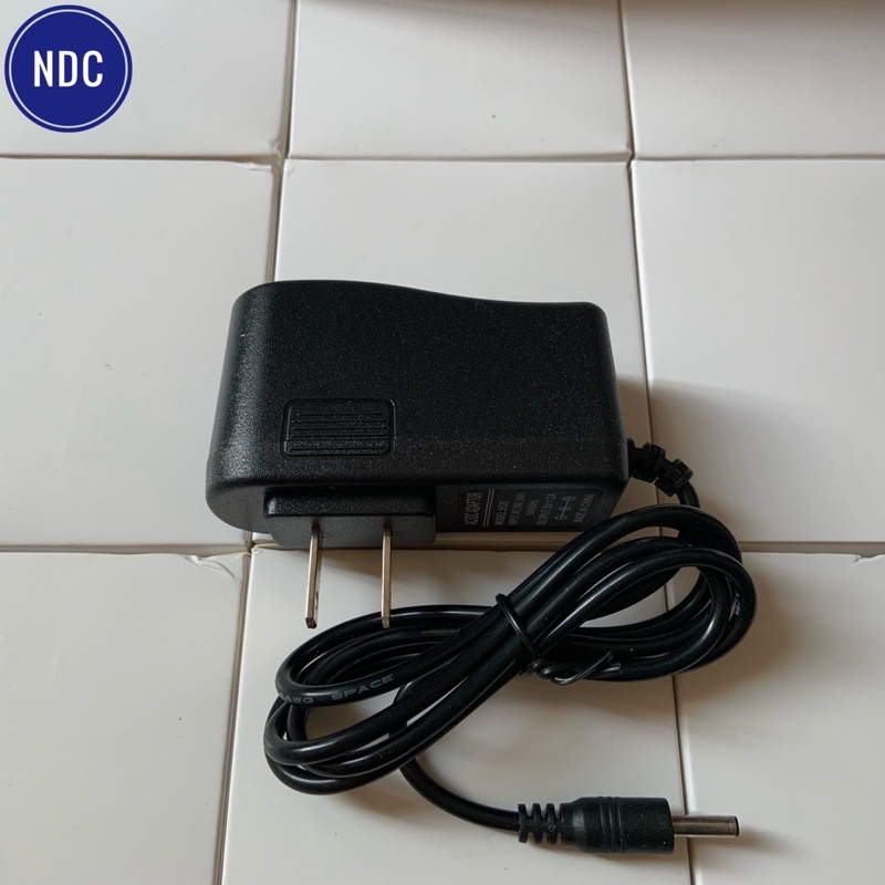 Cục Sạc Cho Đèn Pin 5V-2A 3.5mm, 5.5mm  Có Đèn Báo Trạng Thái