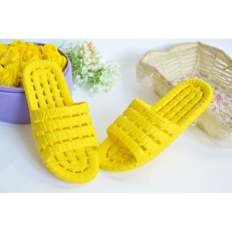 Dép Đi Trong Nhà / Trong Văn Phòng / Trong Nhà Tắm (Mẫu #1) ( sẵn ) | BigBuy360 - bigbuy360.vn