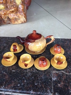 Bình trà gỗ Hương
