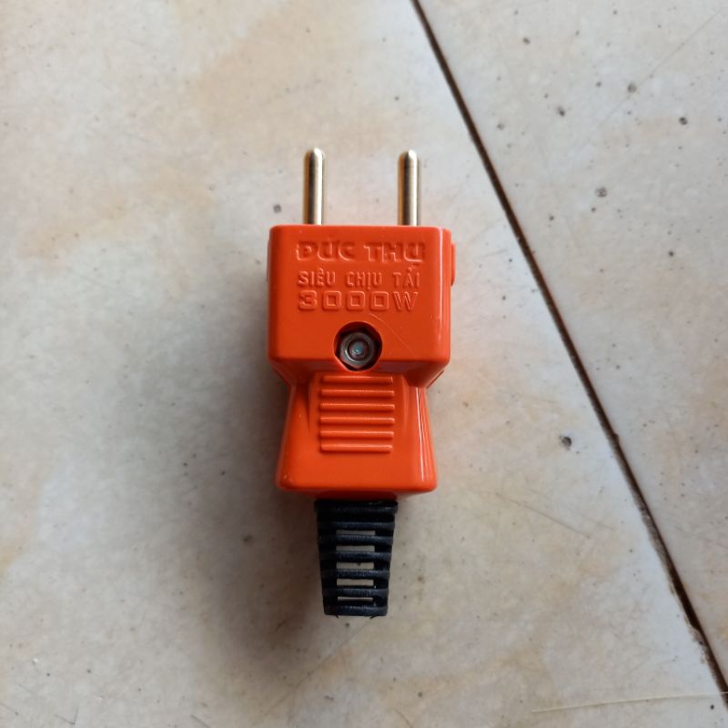 PHÍCH CẮM SIÊU CHỊU TẢI 3000W ĐỨC THU