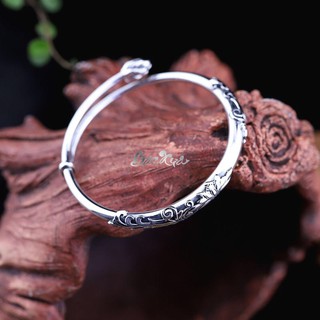 Vòng tay bạc nguyên chất treo charm hoa sen
