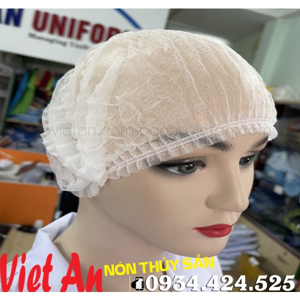 50 Nón Con Sâu Thủy Sản Màu trắng vải không dệt.