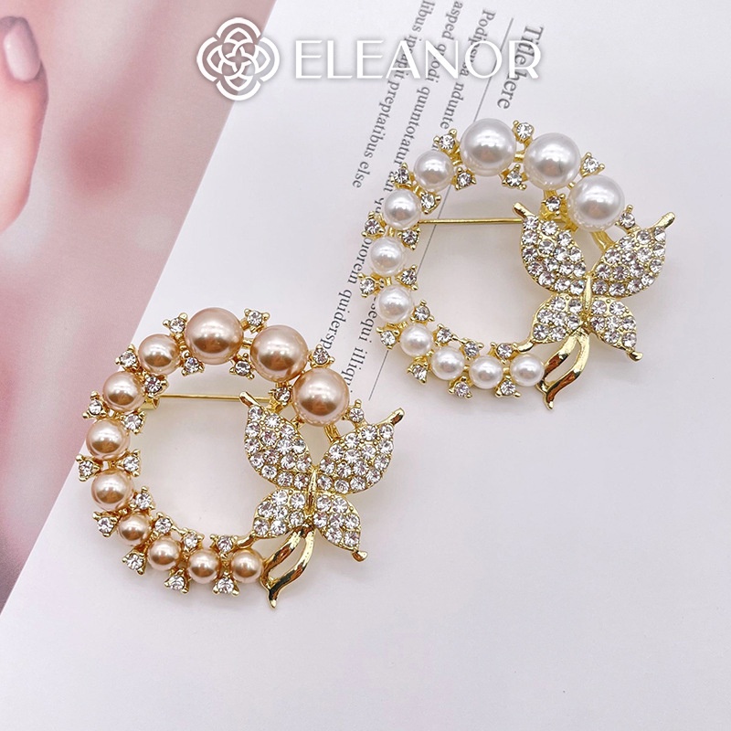 Ghim cài áo nam nữ Eleanor Accessories dáng tròn ngọc trai nhân tạo hình hồ điệp đính đá phụ kiện thời trang 4455
