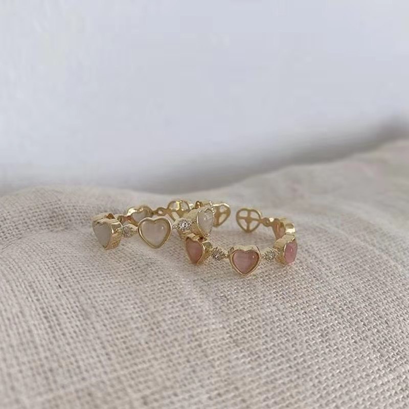 Nhẫn Opal Hình Trái Tim Có Thể Điều Chỉnh Được