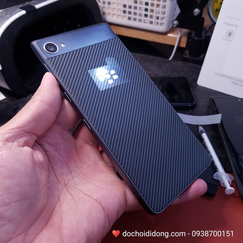 Miếng dán PPF BlackBerry Motion trong, nhám, đổi màu cao cấp
