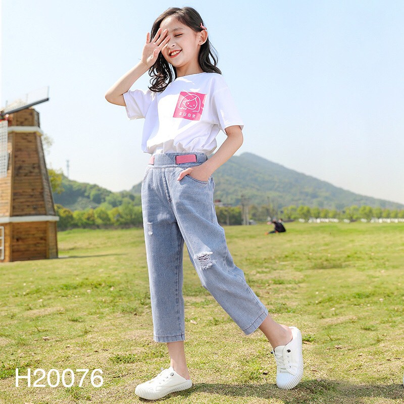 Đồ bộ ngắn tay cho bé gái Set quần bò áo thun trẻ em chất cotton cao cấp Beeshop