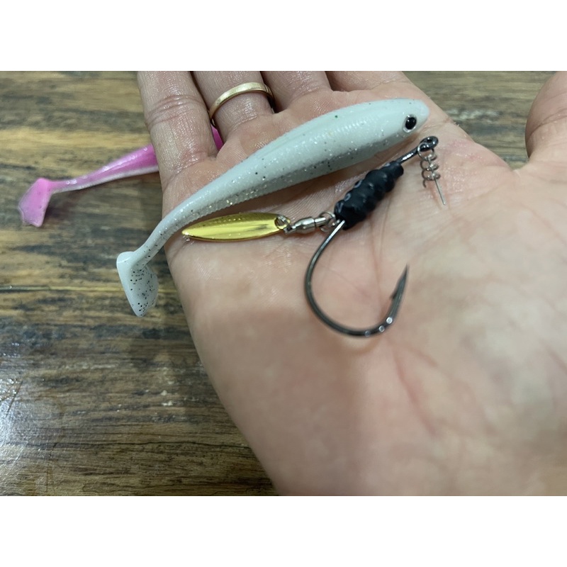 Mồi câu lure cá mềm có lưỡi thìa rất nhạy cá