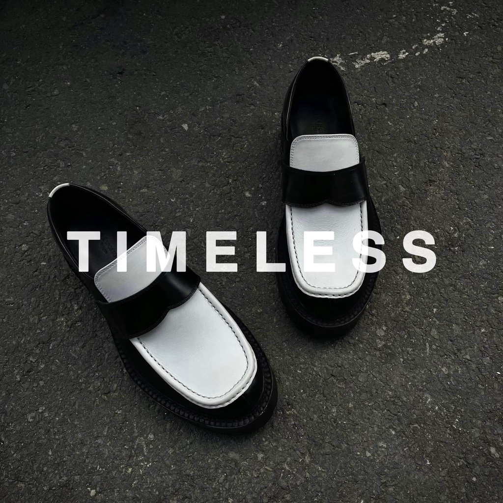 Giày Loafer SPOILED Da Bê Bóng Kính Đen phối Da Trắng