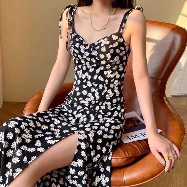 Đầm dài hai dây hoa cúc trắng xẻ đùi trend - Daisy1 Dress | BigBuy360 - bigbuy360.vn