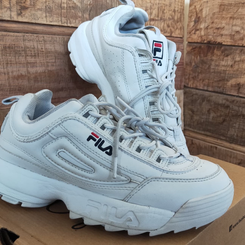 Giày Fila Cá Mập