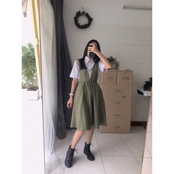 Đầm yếm xanh rêu - DAM023