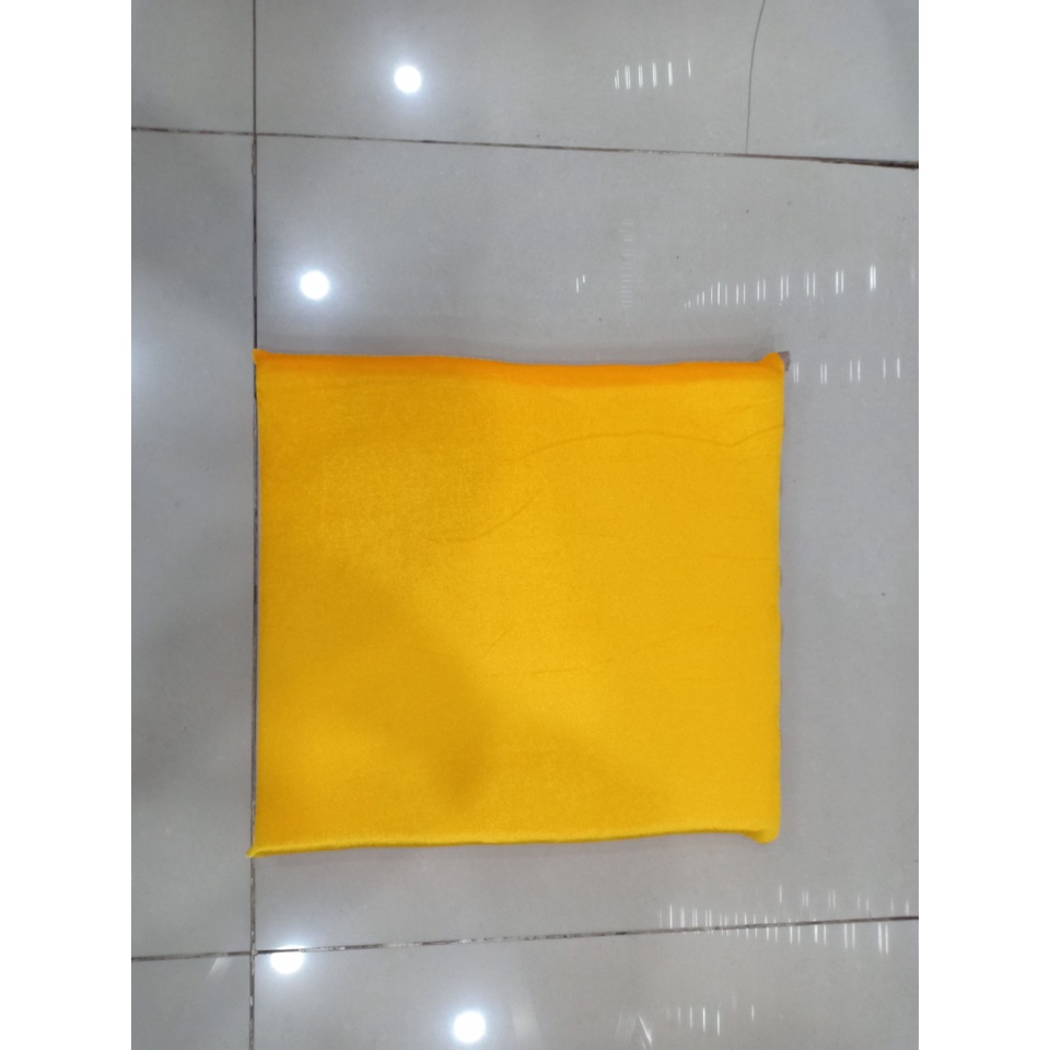 Đệm ngồi bệt, Nệm lót ghế tựa lưng NHUNG, VÀNG 40x40x3cm