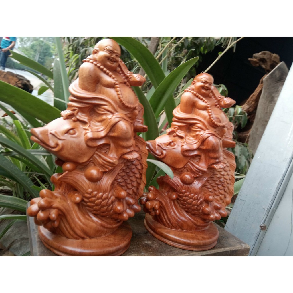 Tượng gỗ điêu khắc Di lặc cưỡi cá chép mini