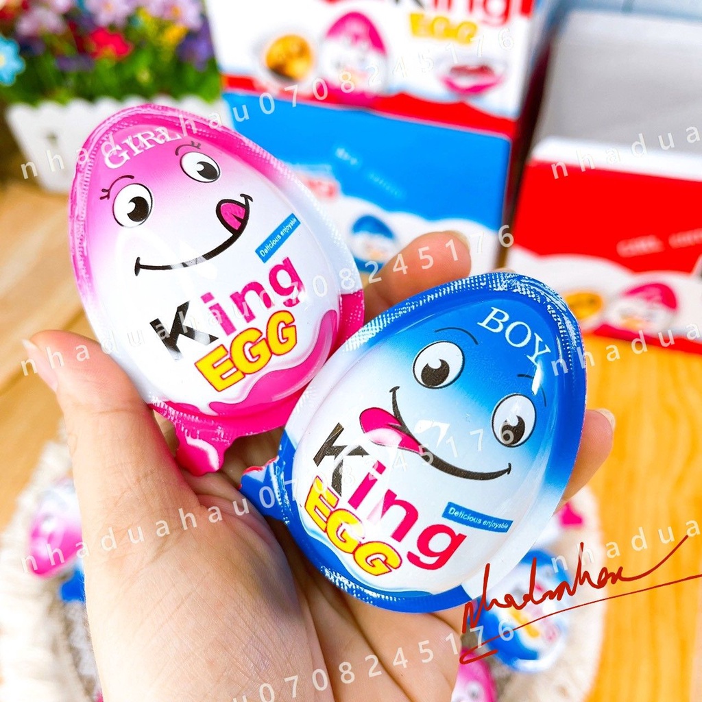 Một cái kẹo trứng đồ chơi sô cô la King Egg Hongkong cho bé trai bé gái