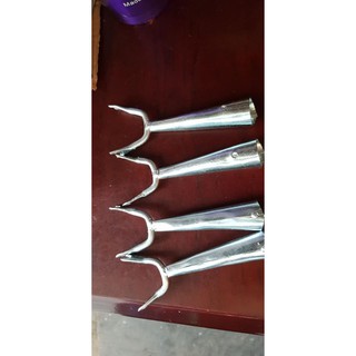 Đầu chỉa treo đồ