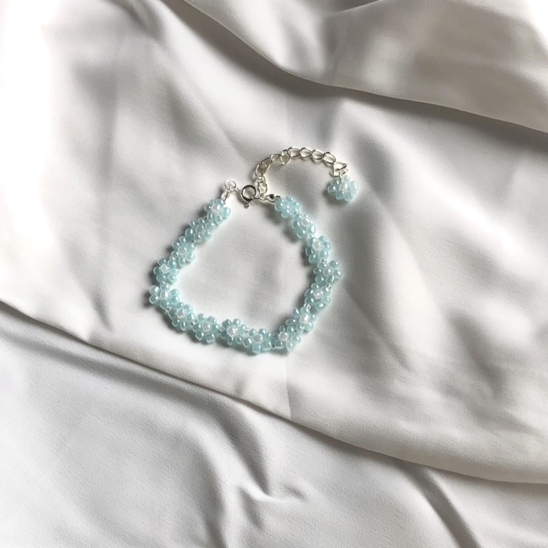 Vòng Tay Hạt Cườm Hoa Vintage