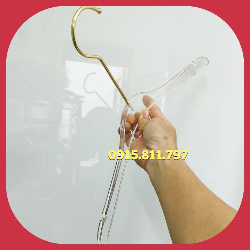 Moc treo quan ao - móc mika trong suốt treo quần áo sang chảnh,kích thước 38cm,dày 1cm,thích hợp cho mọi không gian shop