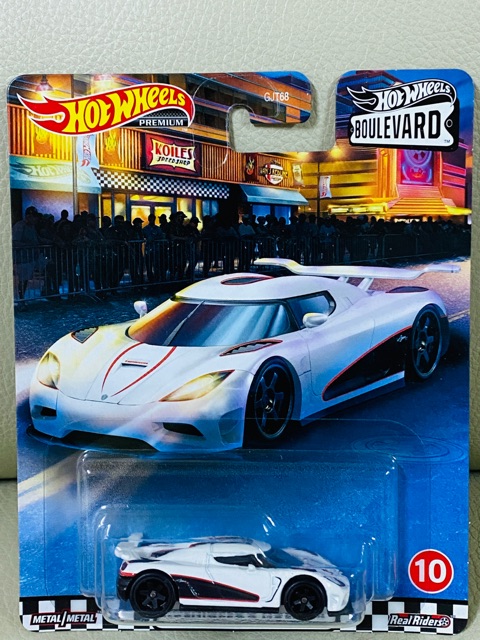 Xe mô hình 1/64 Hot Wheels Premium Koenigsegg Agera R, series Boulevard Mix B