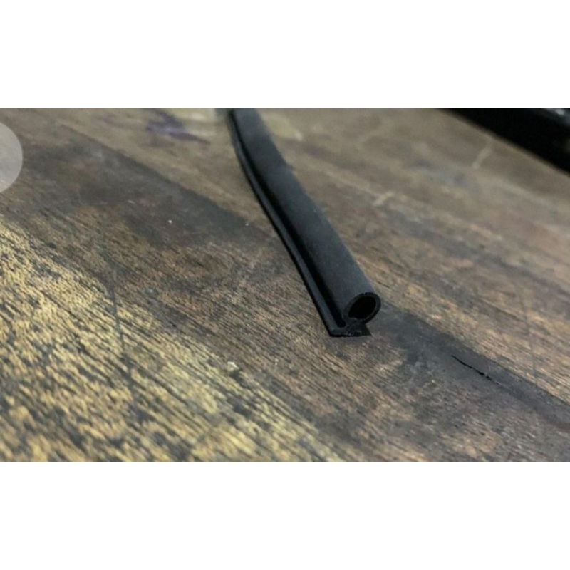 15 Mét Ron Tròn Nhét Cửa.