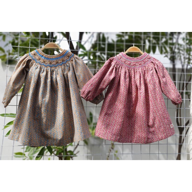 Váy smock thô cào bông họa tiếp rối