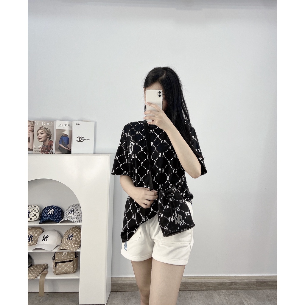 Túi đeo chéo nữ MLB NY Monogram mini bucket bag hàng DƯ FULL TEM TAG