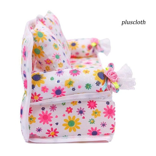 Ghế Sofa Và 2 Gối Mini Trang Trí Nhà Búp Bê