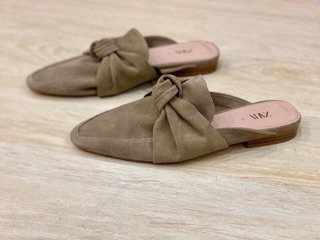 Dép ZARA nơ da lộn