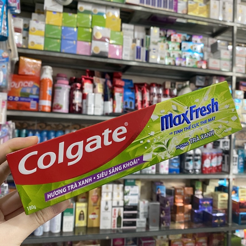 Kem đánh răng Colgate hương trà xanh mát lạnh 180g