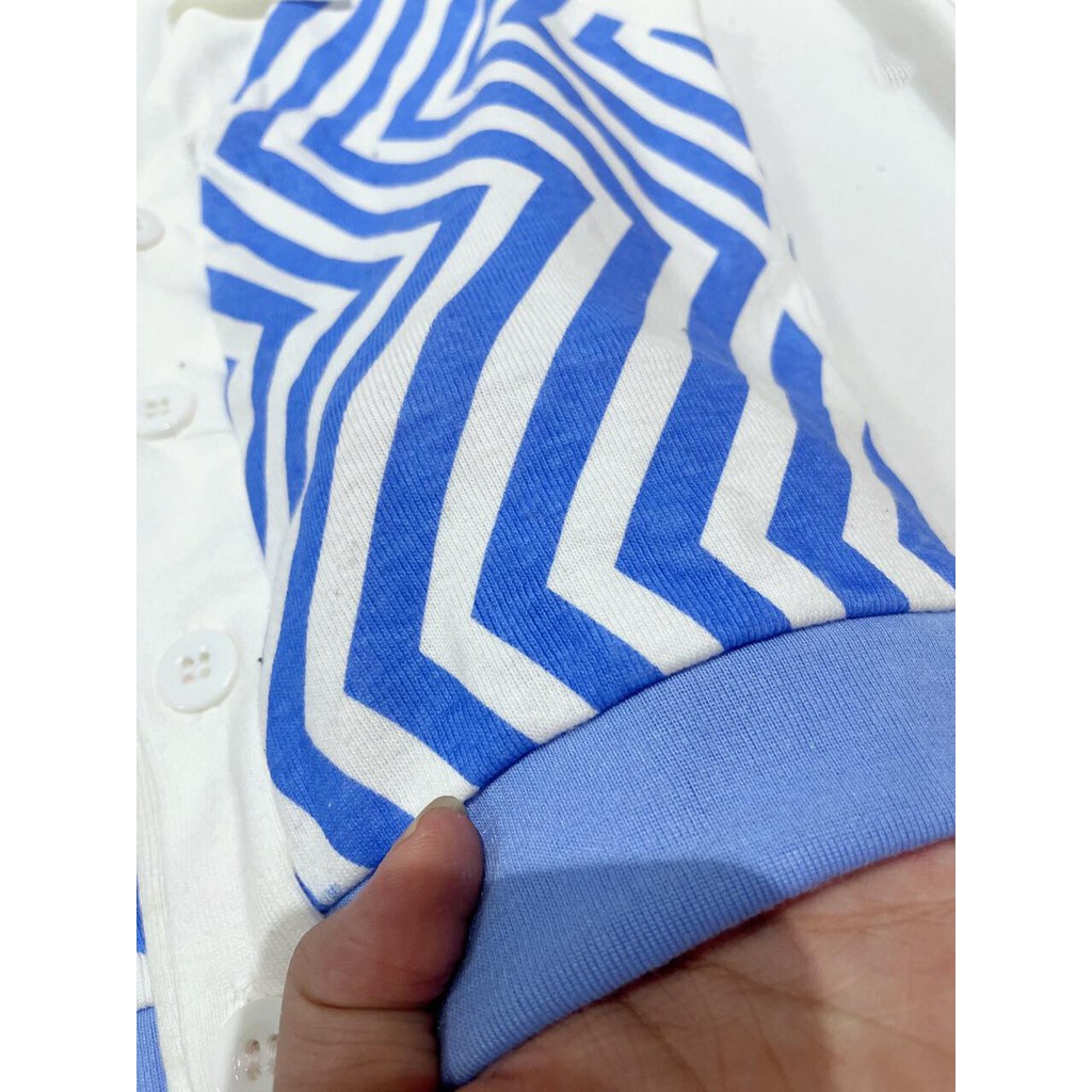 ÁO CROPTOP SỌC VẰN CỔ BẺ DÁNG YẾM