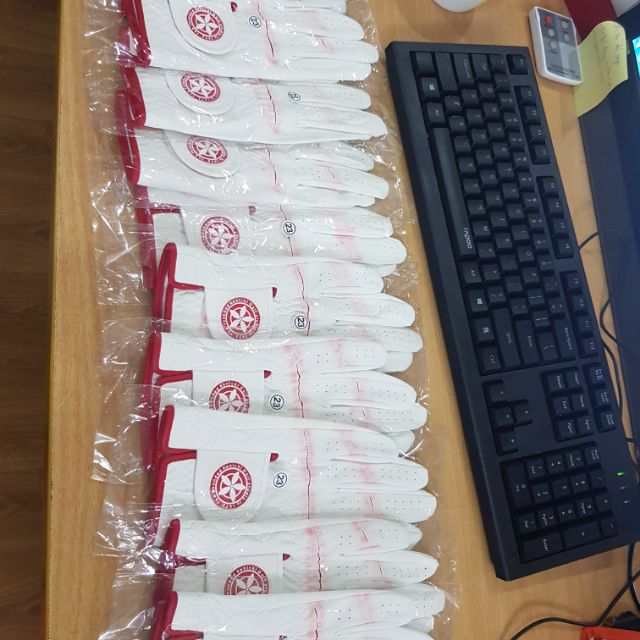 Găng tay golf Kenichi