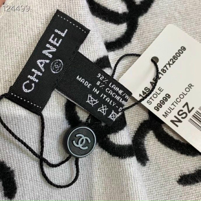 Khăn quàng cổ nỉ