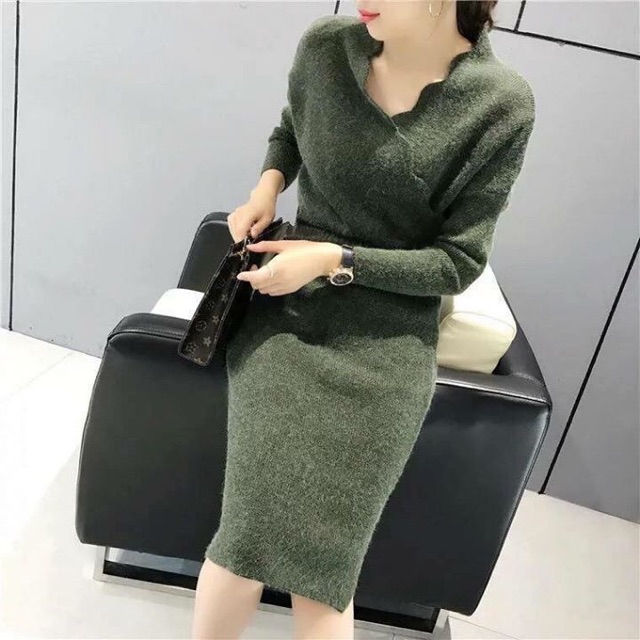 Váy len vạt chéo