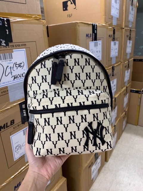 Balo MLB Monogram Mini xách tay chính hãng