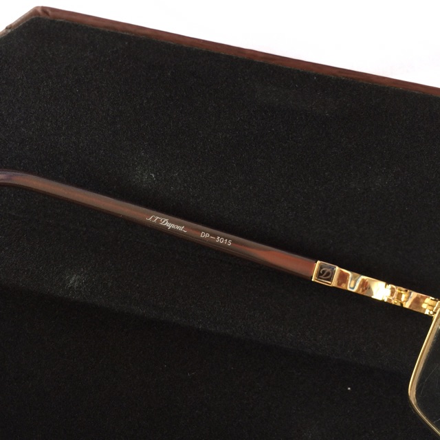 Kính cận nam thời trang titaum 100% mạ vàng titan