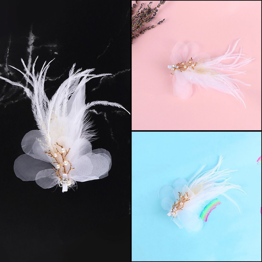 Cài tóc hình hoa xinh xắn cho cô dâu