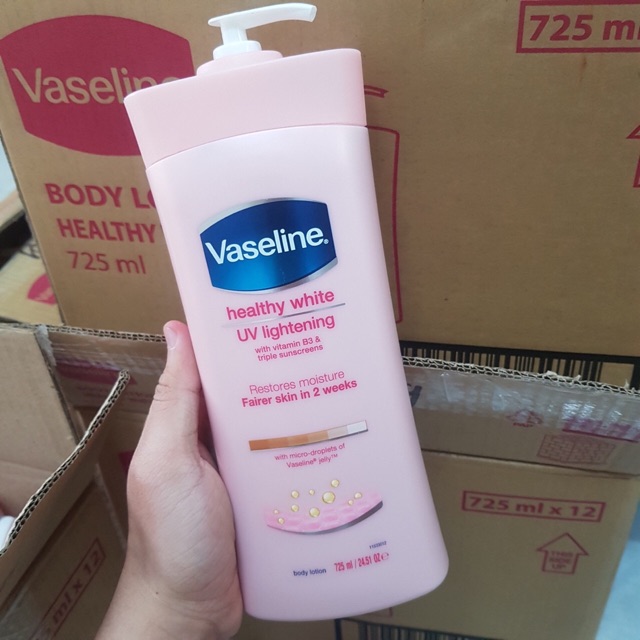 Dưỡng thể vaseline giúp da trắng hồng