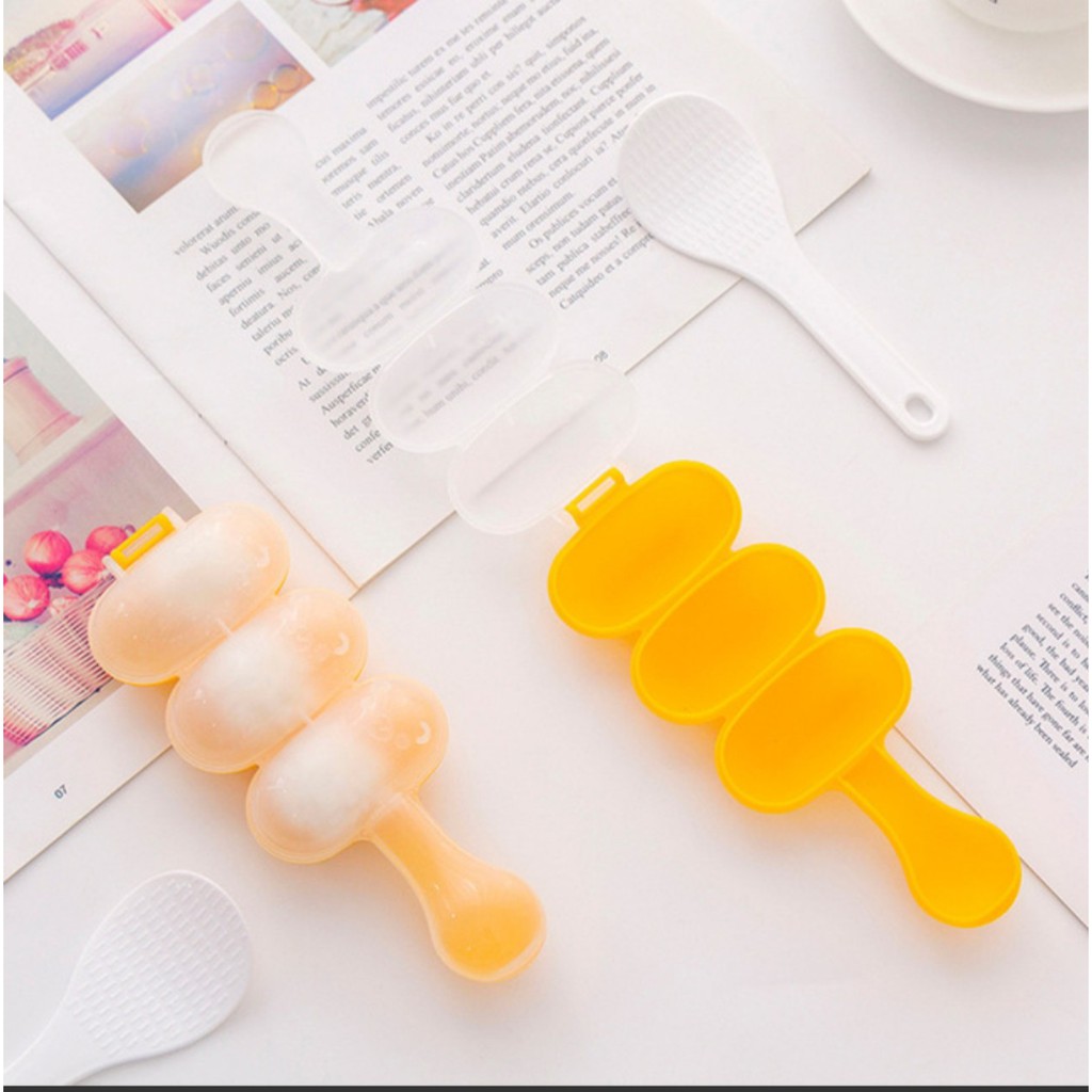 Dụng Cụ Lắc Cơm Tiện Dụng Cho Bé Yêu
