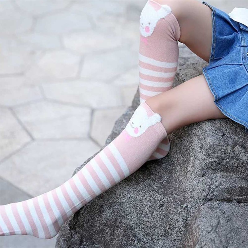 Đôi Tất Dài Họa Tiết Hoạt Hình Dành Cho Bé Gái