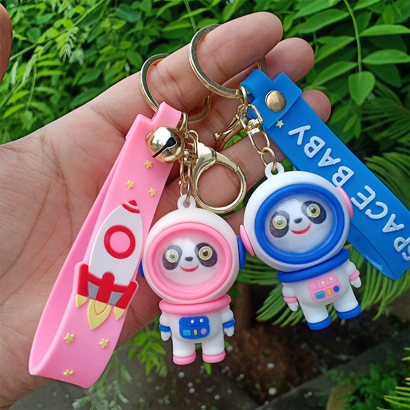 Móc khóa phi hành gia hình gấu trúc hoạt hình dễ thương