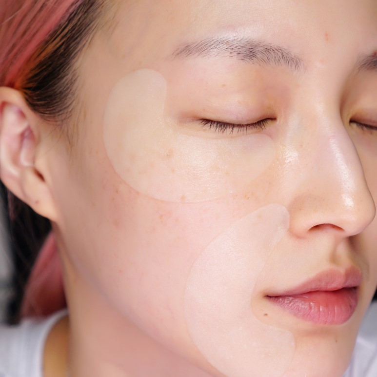 Mặt nạ dưỡng da vùng mắt Avif Bio Cellulose Under-Eye Patches