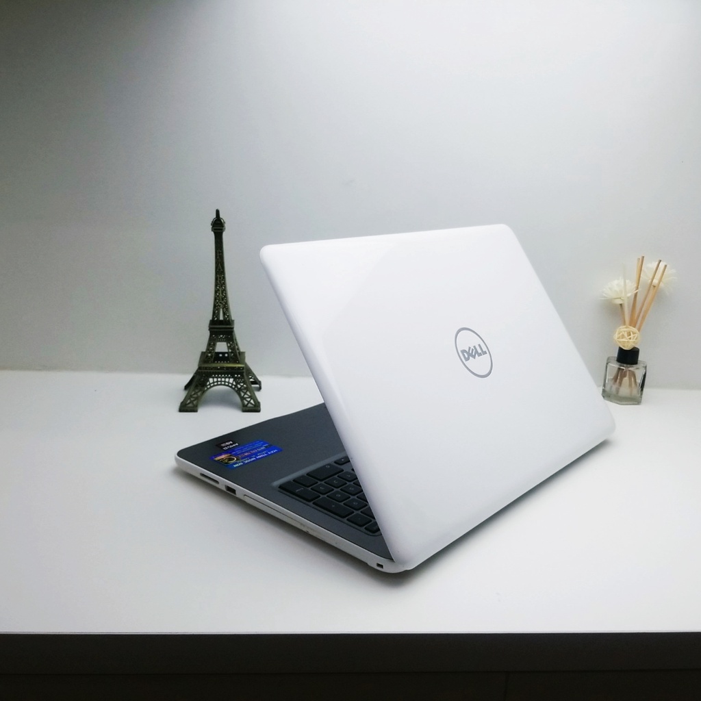 Laptop Dell inspiron 5567 Màu trắng đẹp