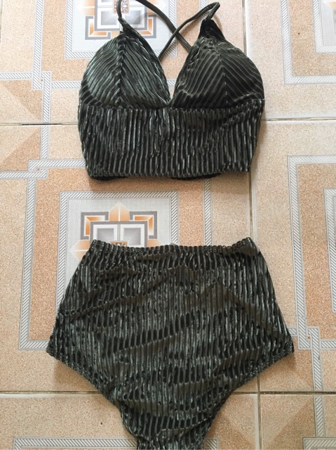 Bikini nhung tăm 2 mảnh( kèm hình khách mặc)