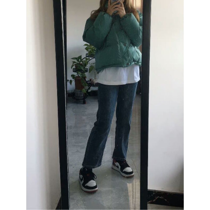 Quần jeans lưng cao hai cúc