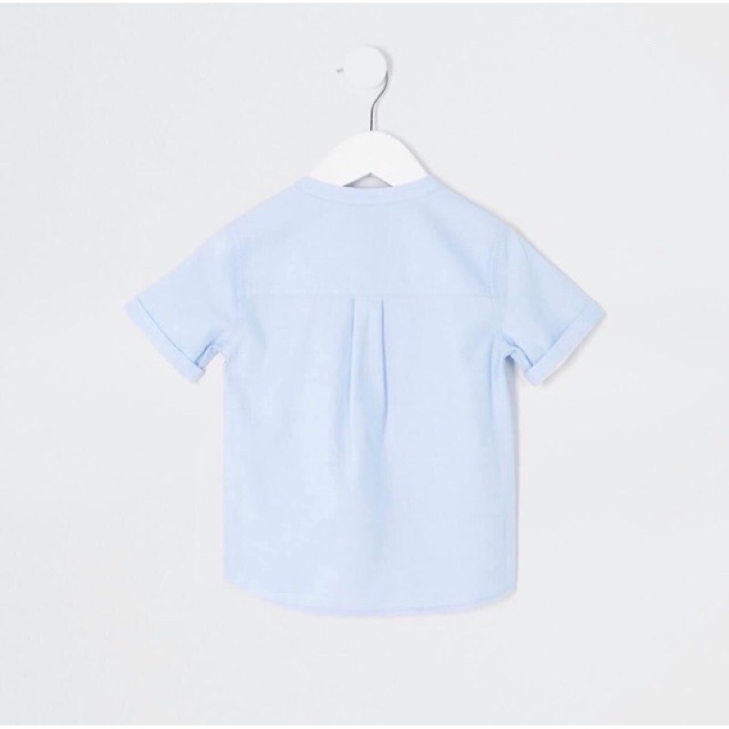 Áo sơ mi xanh cộc tay săn sale của Ri cho bé trai sz 12-18m, 18-24m, 4-5y
