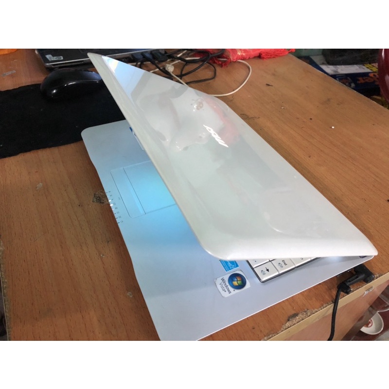 Laptop MSI Slim x340 Celeron 723 Ram 2G ssd 120G 13.4inch