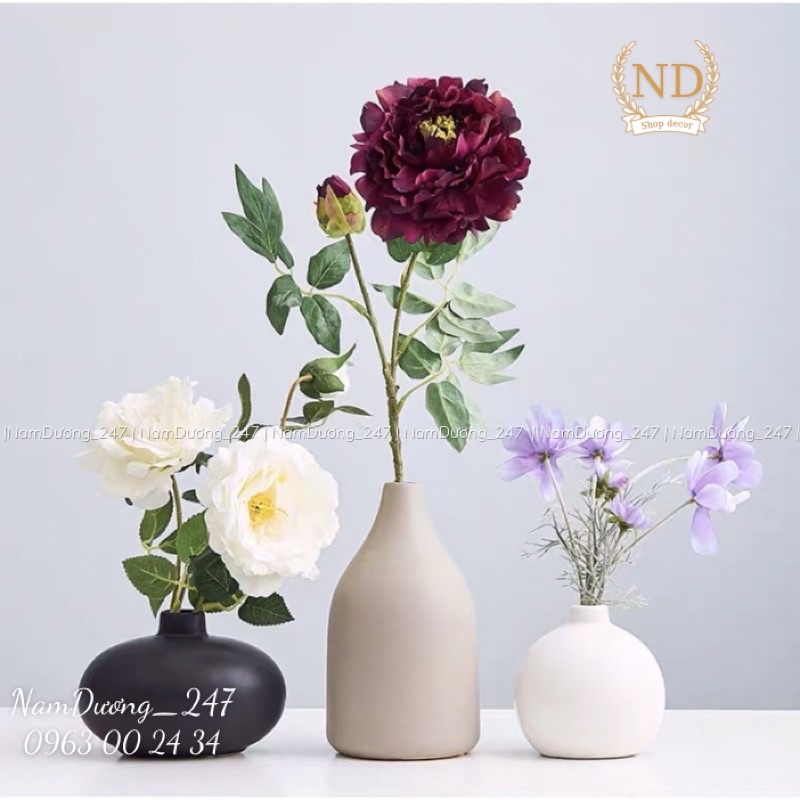 Bình gốm cắm hoa phong cách Hàn