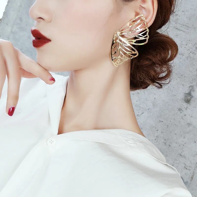 Bông Tai Mạ Vàng / Bạc Hình Cánh Bướm Rỗng Thanh Lịch Thời Trang