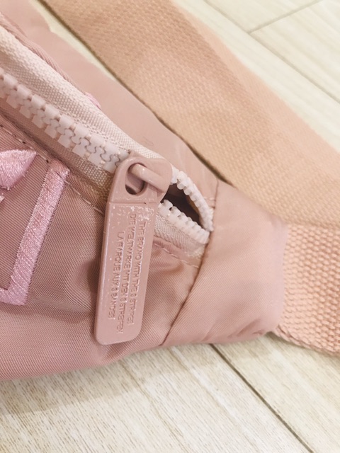 thanh lý túi đeo chéo Adidas