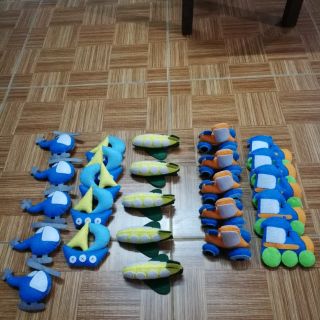 Xe ô tô bằng vải nỉ